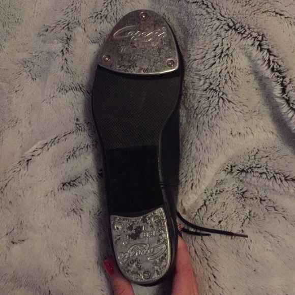 Capezio Tap shoes - Picture 2 of 3